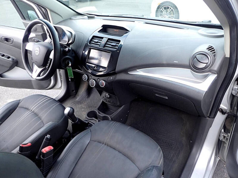 2013 Chevrolet Spark 1LT Manual