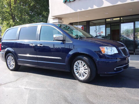2015 Chrysler Town and Country for sale at Village Auto Outlet in Milan IL