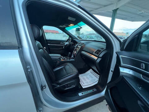 2016 Ford Explorer Sport