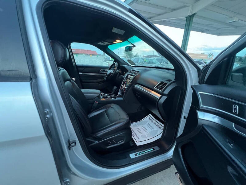 2016 Ford Explorer Sport