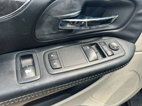 2016 Dodge Grand Caravan American Value Package