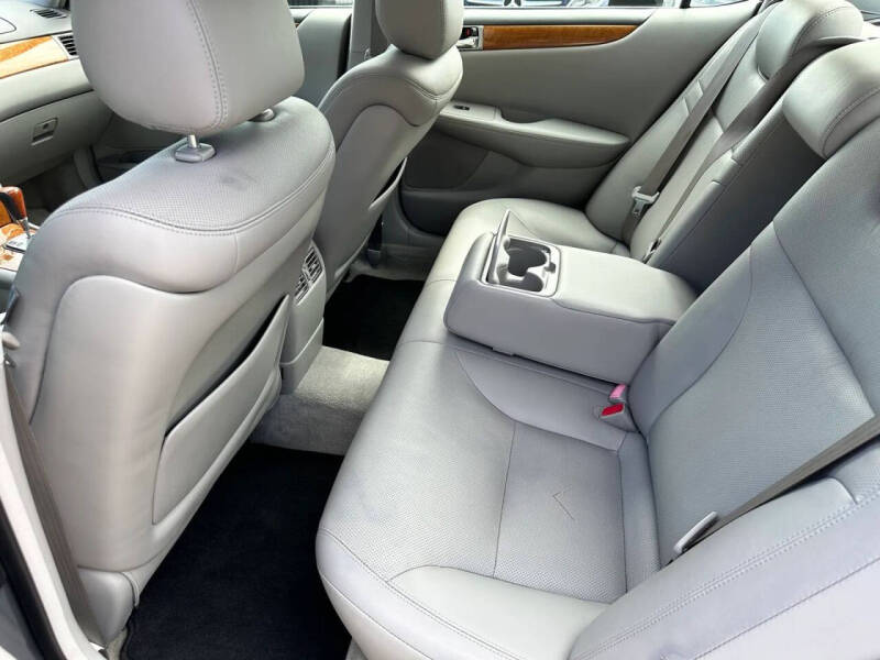 2005 Lexus ES 330