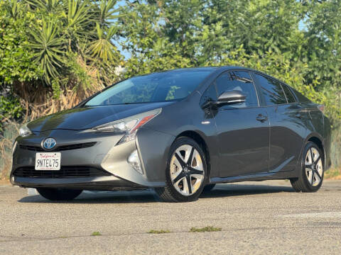 2016 Toyota Prius Four Touring