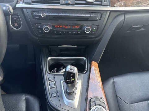 2013 BMW 3 Series 328i