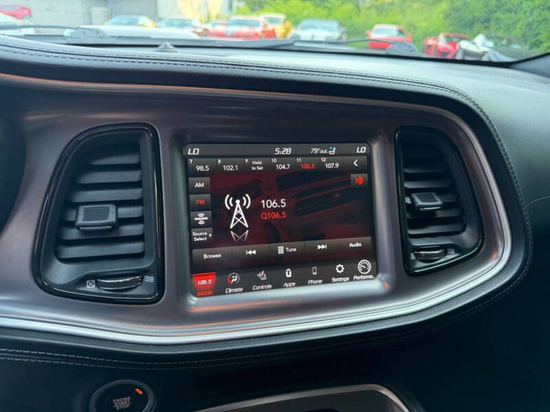 2021 Dodge Challenger