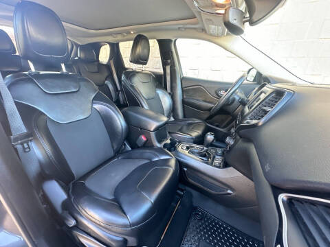 2019 Jeep Cherokee Altitude