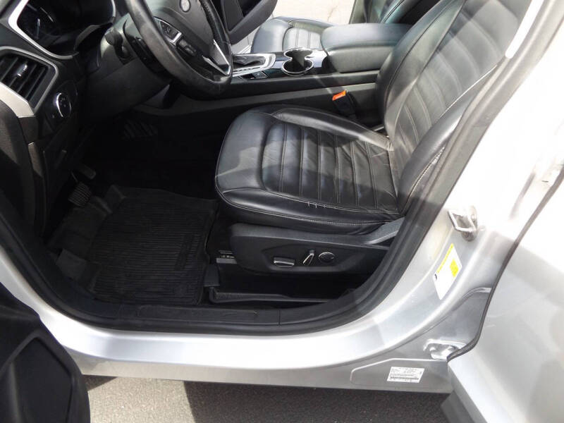 2017 Ford Edge SEL