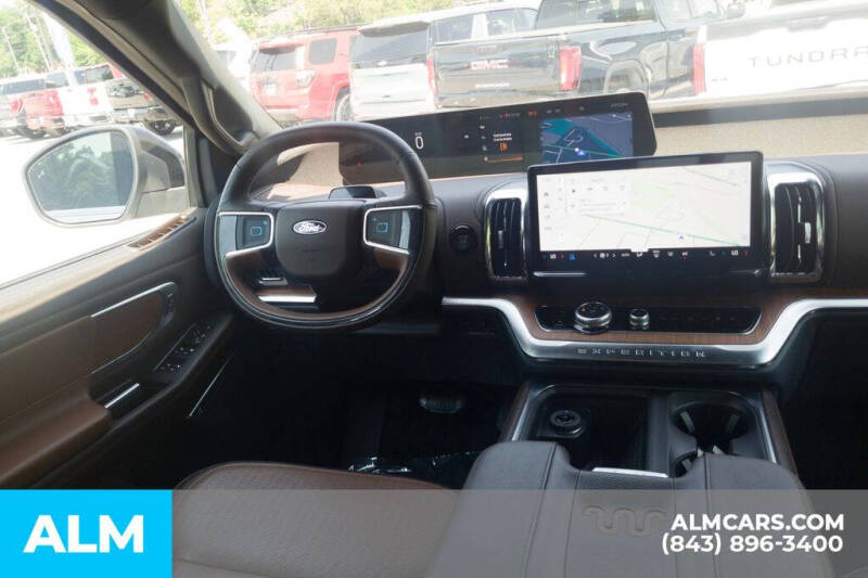 2025 Ford Expedition King Ranch
