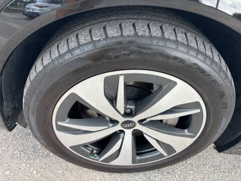 2024 Audi Q8 e-tron quattro Premium