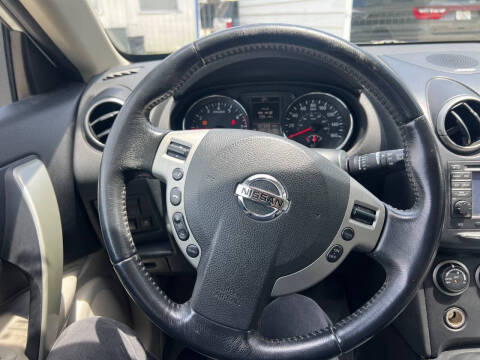 2011 Nissan Rogue SV