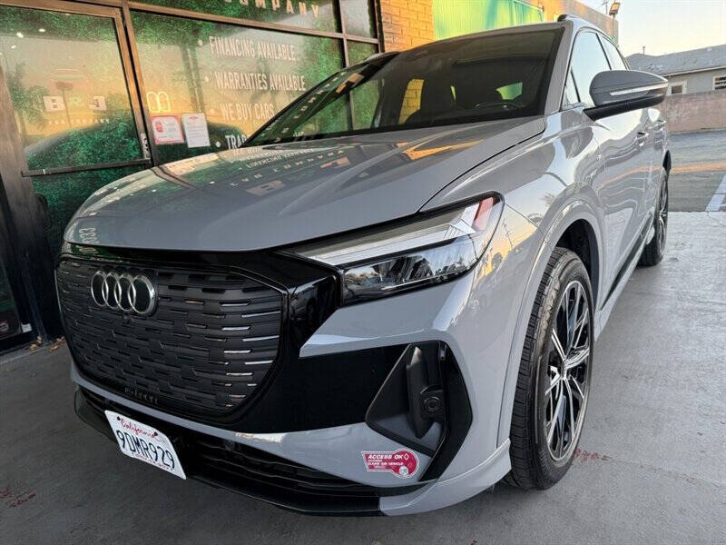 2022 Audi Q4 e-tron quattro Premium Plus 50