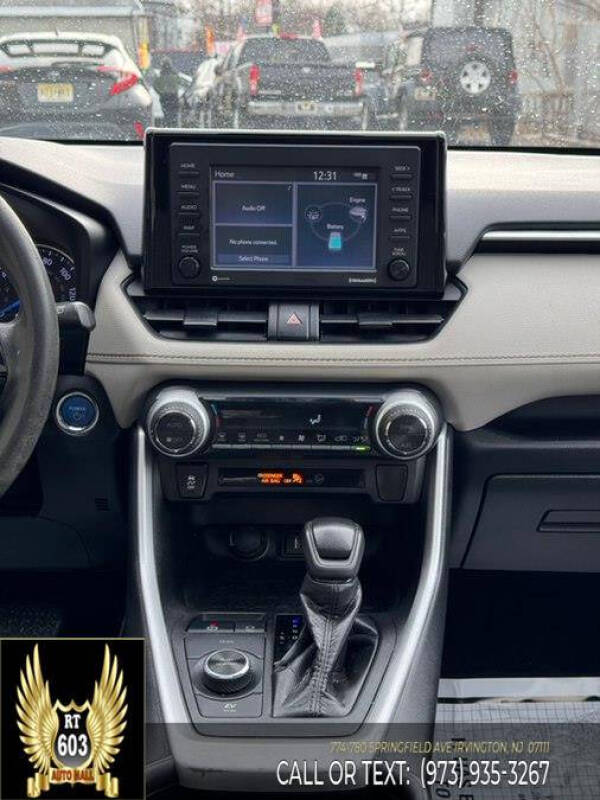 2021 Toyota RAV4 Hybrid XLE