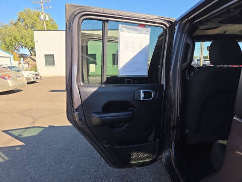 2021 Jeep Gladiator Sport