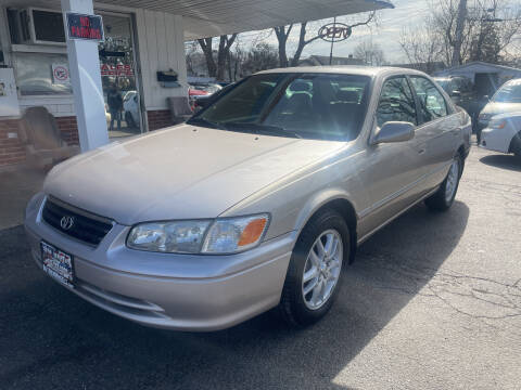 2000 Toyota Camry for sale at New Wheels in Glendale Heights IL