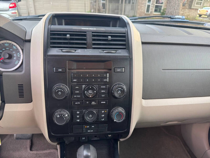 2011 Ford Escape XLS