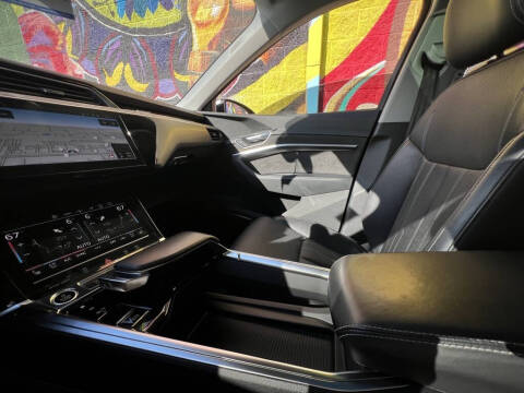 2021 Audi e-tron Sportback quattro Prestige