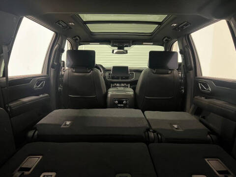 2021 Chevrolet Suburban RST