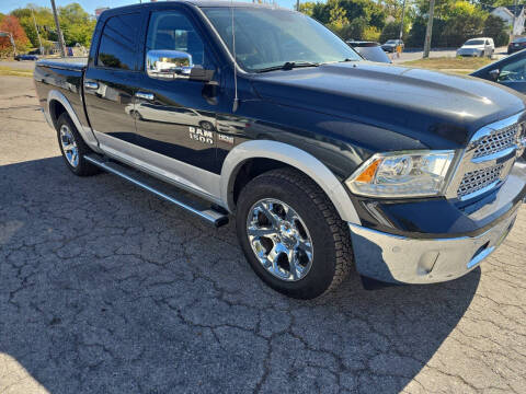 2016 RAM 1500 Laramie