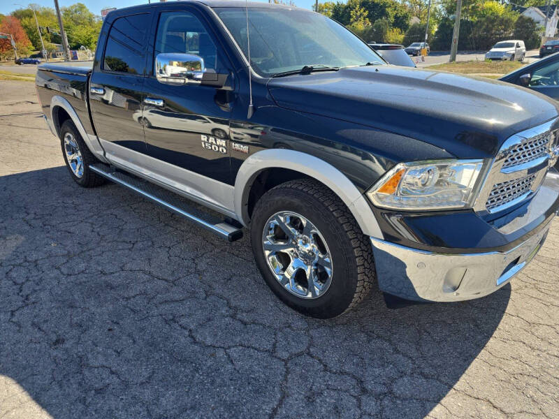 2016 RAM 1500 Laramie