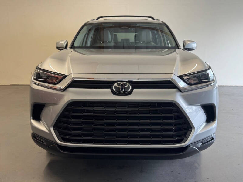 2024 Toyota Grand Highlander Hybrid XLE