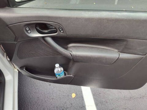 2007 Ford Focus ZX3 SE