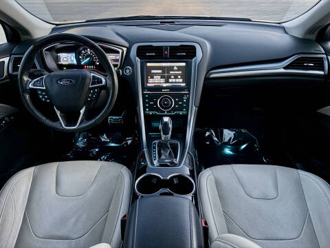 2014 Ford Fusion Hybrid Titanium