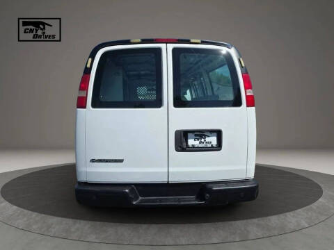 2018 Chevrolet Express 2500