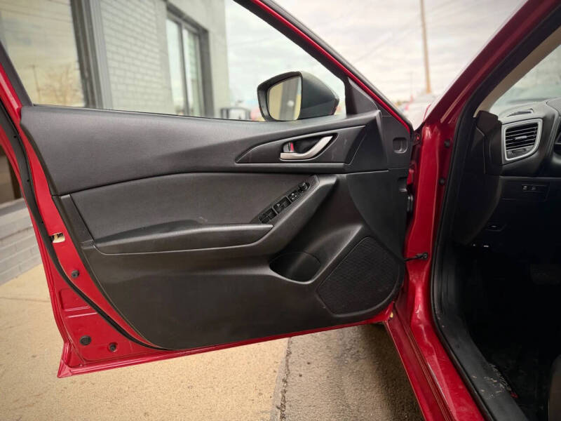 2015 Mazda MAZDA3 i SV