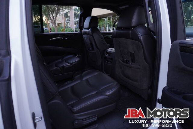 2020 Cadillac Escalade ESV Platinum