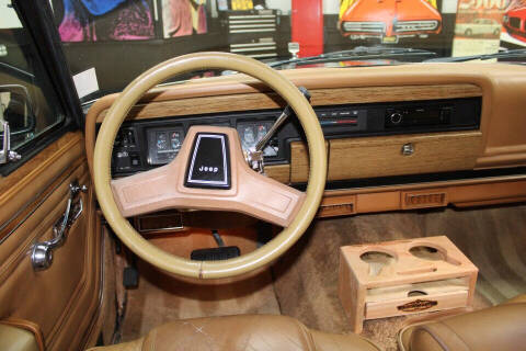 1986 Jeep Grand Wagoneer