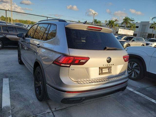 2023 Volkswagen Tiguan SE R-Line Black