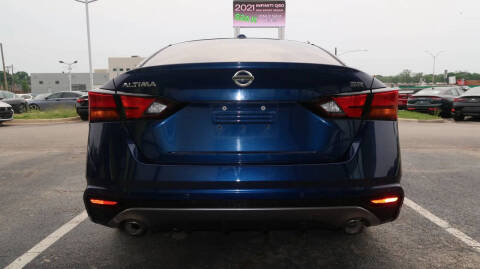 2021 Nissan Altima 2.5 SR