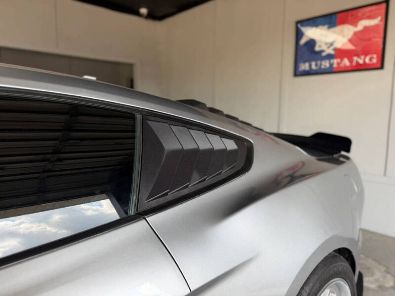 2020 Ford Mustang