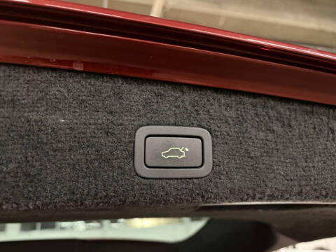 2015 Volvo XC70 T6 Platinum