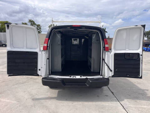 2020 Chevrolet Express 2500