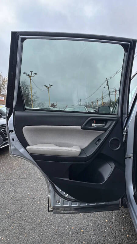 2016 Subaru Forester 2.5i Limited