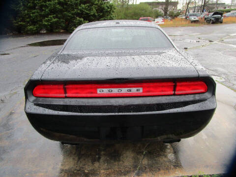 2013 Dodge Challenger SXT