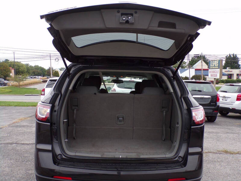 2017 Chevrolet Traverse LS