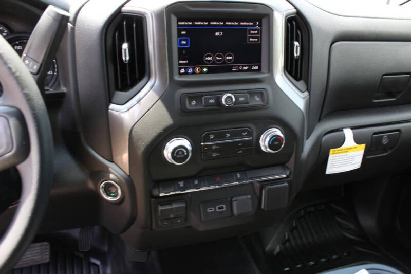 2026 GMC Sierra 3500HD CC Pro