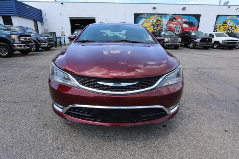 2016 Chrysler 200 C