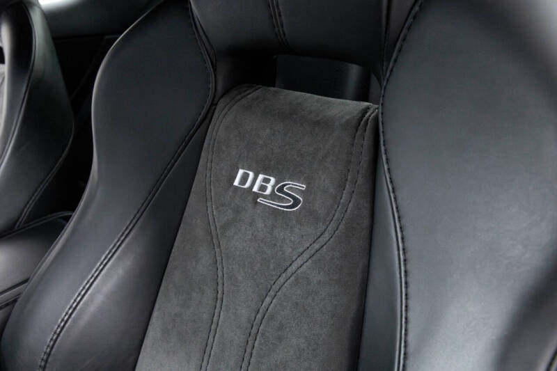 2009 Aston Martin DBS