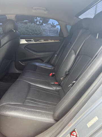 2017 Genesis G80 3.8