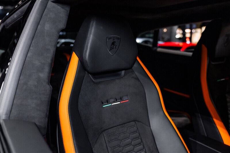 2022 Lamborghini Urus