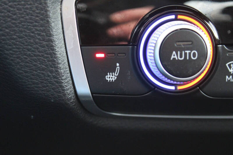 2015 Audi A3 2.0T quattro Premium Plus