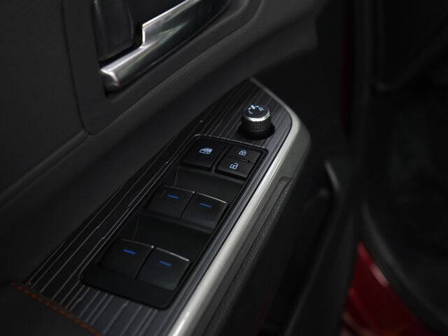 2022 Toyota Sienna XSE 7-Passenger