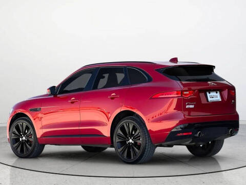 2019 Jaguar F-PACE S