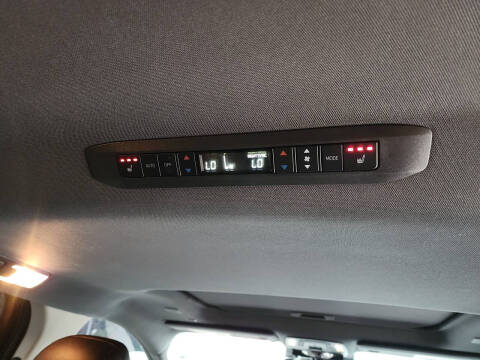 2024 Toyota Sienna Platinum 7-Passenger