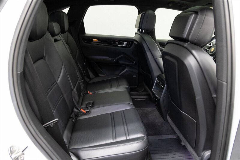2019 Porsche Cayenne S
