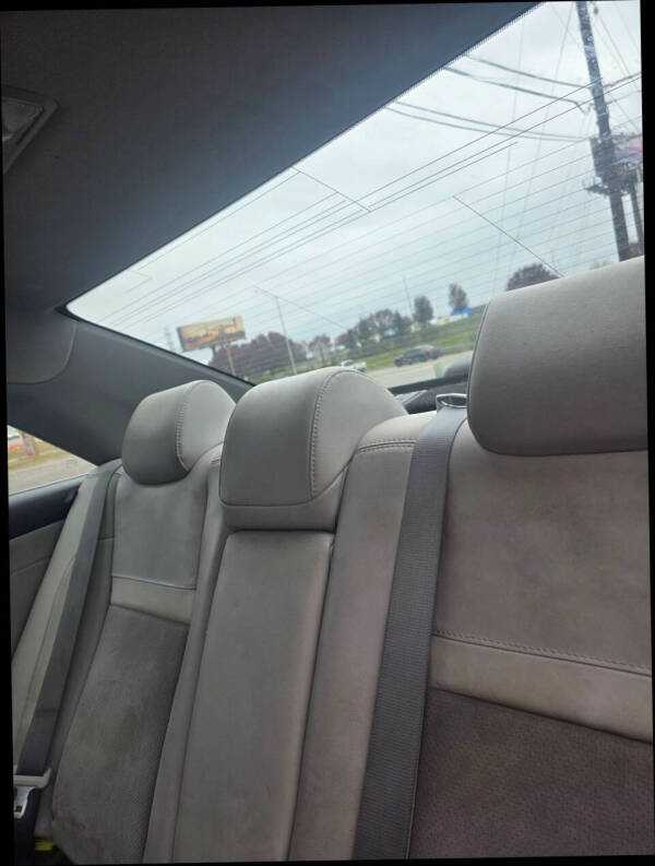 2014 Toyota Camry Hybrid