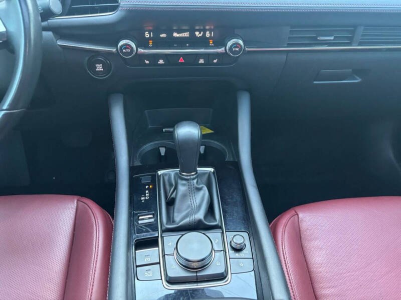 2023 Mazda Mazda3 Hatchback 2.5 S Carbon Edition